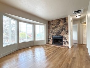 3525 W Danube Dr in Salt Lake City, UT - Building Photo - Building Photo