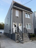 492 S 20th St in Newark, NJ - Building Photo