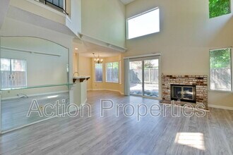 1999 Garden Bing Cir in San Jose, CA - Building Photo - Building Photo