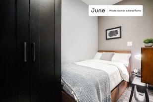 Room in Shared 4 bed/2 bath home in New York, NY - Building Photo