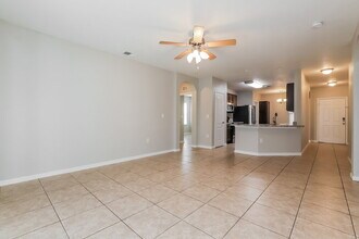 1633 Wallace Manor Blvd in Winter Haven, FL - Building Photo - Building Photo