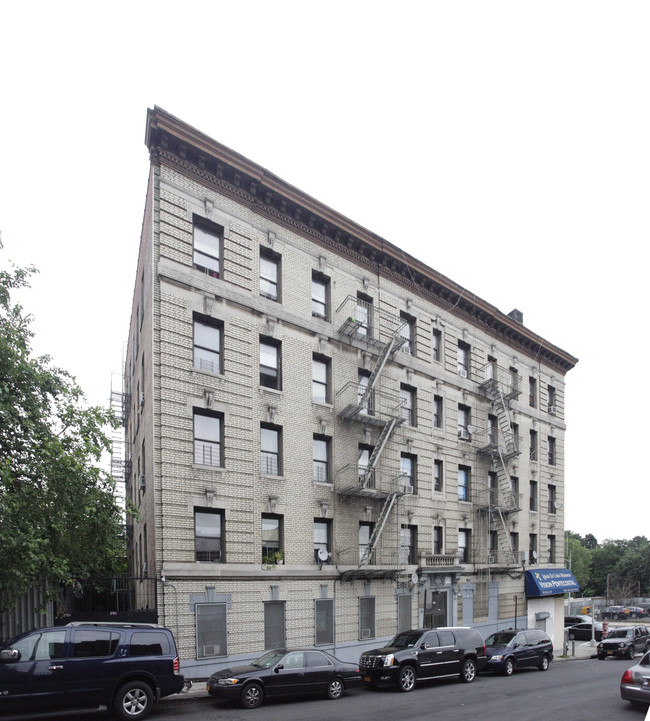 2749 Webster Ave in Bronx, NY - Building Photo - Building Photo