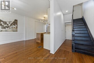 110 Cowan Ave in Toronto, ON - Building Photo - Building Photo