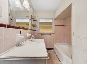 1121 Wheeler St in Texarkana, TX - Building Photo - Building Photo