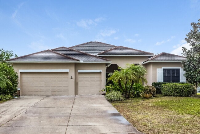 property at 1927 24th St Cir W