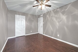 Rose Plaza in Houston, TX - Foto de edificio - Floor Plan