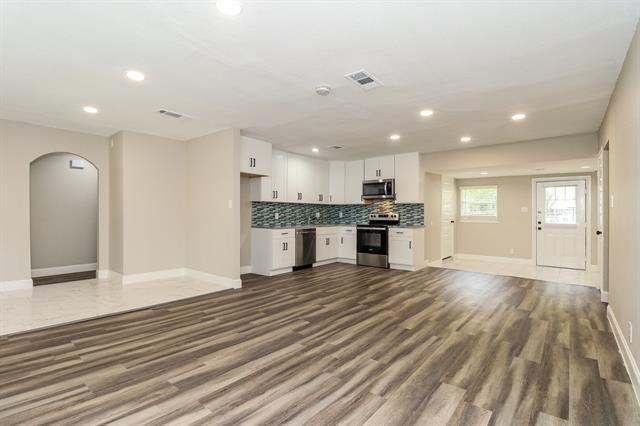 1708 Joyce St in Arlington, TX - Building Photo - Building Photo