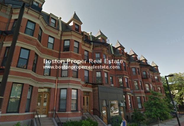 550 Columbus Ave, Unit 4
