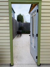 4719 Laurel St in New Orleans, LA - Foto de edificio - Building Photo