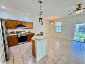 4106 Crabtree Ave in Sarasota, FL - Building Photo - Building Photo