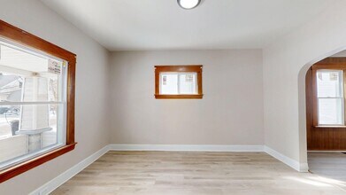 6825 Clement Ave in Cleveland, OH - Building Photo - Building Photo