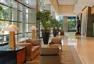 Four Seasons Hotel & Tower in Miami, FL - Building Photo - Lobby