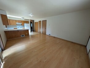 411 Constitution Ave S in Bremerton, WA - Building Photo - Building Photo
