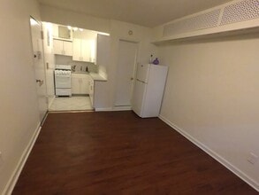 156 W 95th St, Unit 1A in New York, NY - Building Photo - Building Photo