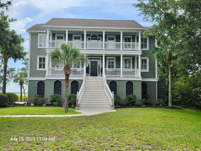 3044 Intracoastal View Dr