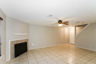 11811 Sunny Stream Dr in Tomball, TX - Building Photo - Building Photo