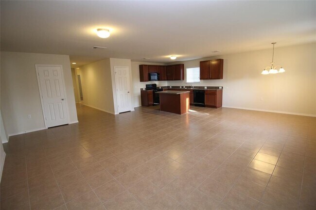 9001 Tall Sky Trc in Austin, TX - Building Photo - Building Photo