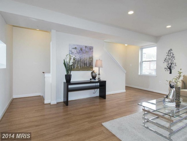1624 5th St NW, Unit B in Washington, DC - Building Photo - Building Photo
