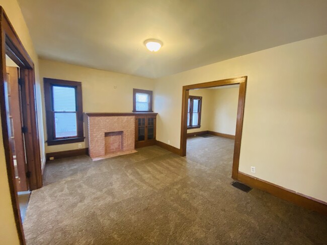 3003 6th St SW, Unit 3003 in Canton, OH - Foto de edificio - Building Photo