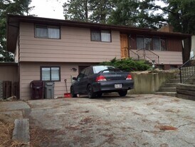 1415 NW Deane St in Pullman, WA - Building Photo