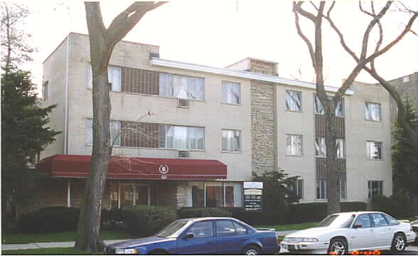 Renaissance Condos in Oak Park, IL - Building Photo - Building Photo