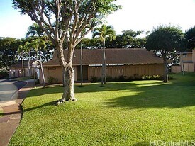 98-1359-1359 Koaheahe Pl in Pearl City, HI - Building Photo