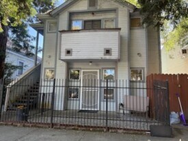521 14th St in Sacramento, CA - Building Photo