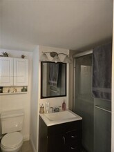 1710 NE 191st St in Miami, FL - Building Photo - Building Photo