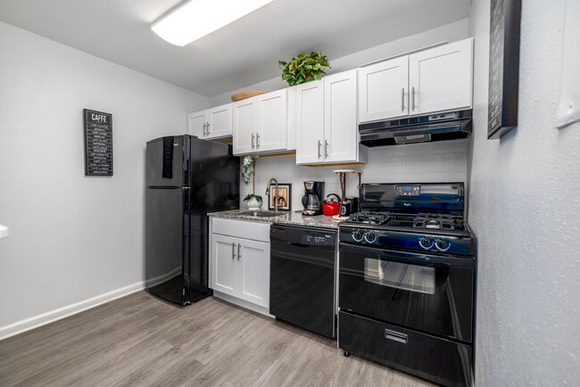 North Hills Apartments
