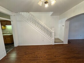 134 E Smithfield St in Mount Pleasant, PA - Building Photo - Building Photo