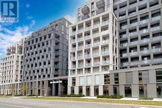 500 Wilson Ave in Toronto, ON - Building Photo - Building Photo