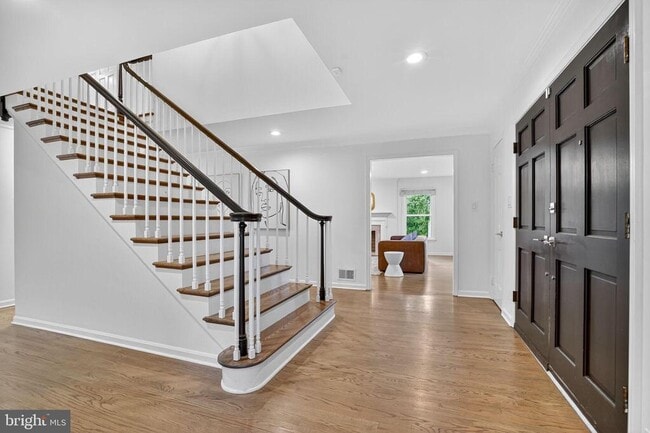 1179 Ballantrae Ln in McLean, VA - Building Photo - Building Photo