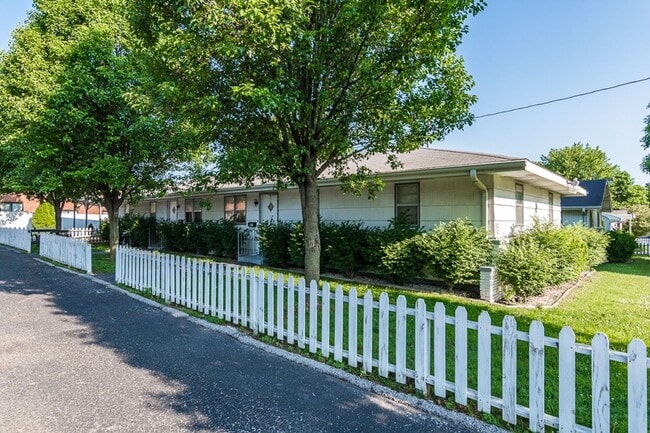 property at 843 S Link Ave
