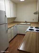 857 Adams Terrace in Davis, CA - Building Photo - Building Photo