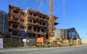 Lotus on 8 in New Westminster, BC - Building Photo - Building Photo