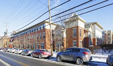 Sarah Street Townhouses in Pittsburgh, PA - Building Photo - Building Photo