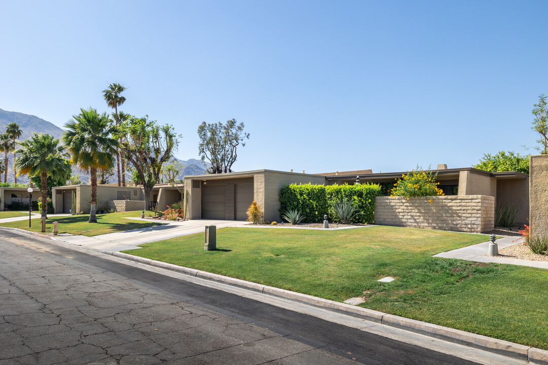 The Rose Garden in Palm Springs, CA - Building Photo