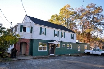 168 Sunnyside Rd in Queensbury, NY - Building Photo