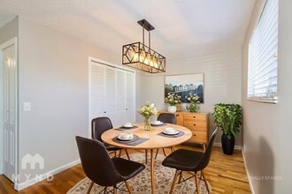 381 Marquette Dr, Unit 2 in Midvale, UT - Foto de edificio - Building Photo