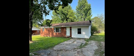 521 S Clayton St in Rector, AR - Building Photo - Building Photo