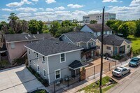 2516 Anita St photo'