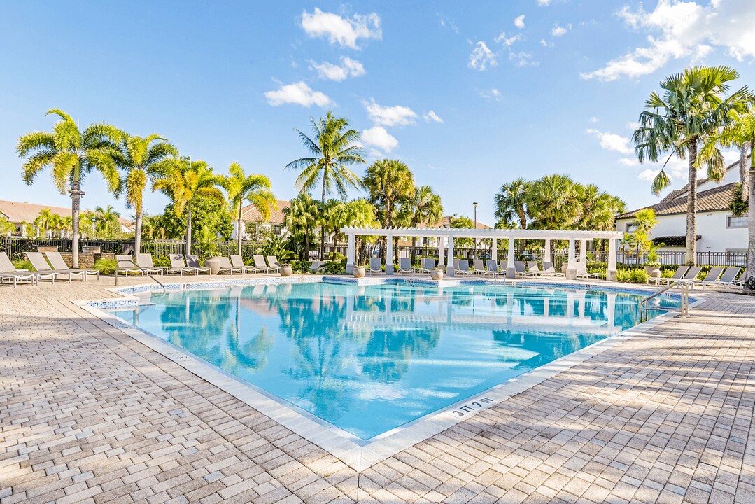 Avana Delray Beach in Delray Beach, FL - Building Photo