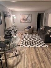 705 Roma Rd in Venice, FL - Building Photo - Building Photo