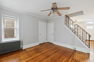 445 New Elm St in Conshohocken, PA - Building Photo - Building Photo