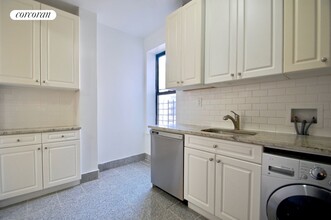 75 St Nicholas Pl in New York, NY - Building Photo - Building Photo