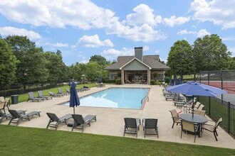 423 Royal Cres Ln E in Canton, GA - Building Photo - Building Photo