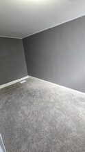 72 Grays Ave in Philadelphia, PA - Building Photo - Building Photo