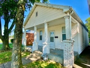 1614 E Division St in Evansville, IN - Building Photo - Building Photo