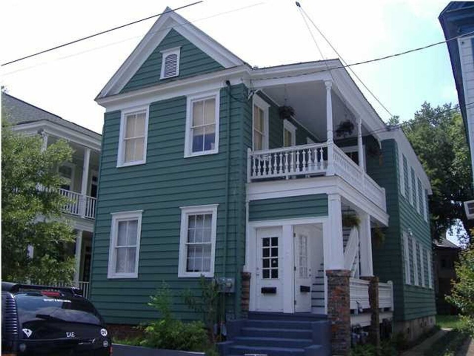 39 Carolina St in Charleston, SC - Building Photo