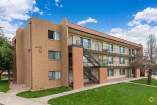 4440 E Pikes Peak Ave in Colorado Springs, CO - Building Photo